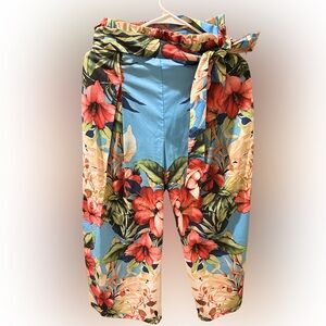 Tropical Floral Tie-Waist Cropped Pants – Pink/Blue/Green (Size M)